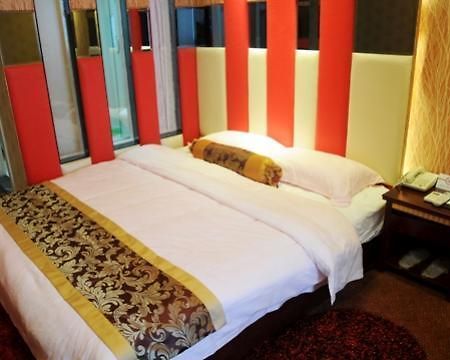 Super 8 Nanjing Jiefang Road Otel Dış mekan fotoğraf