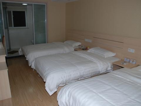 Super 8 Nanjing Jiefang Road Otel Dış mekan fotoğraf